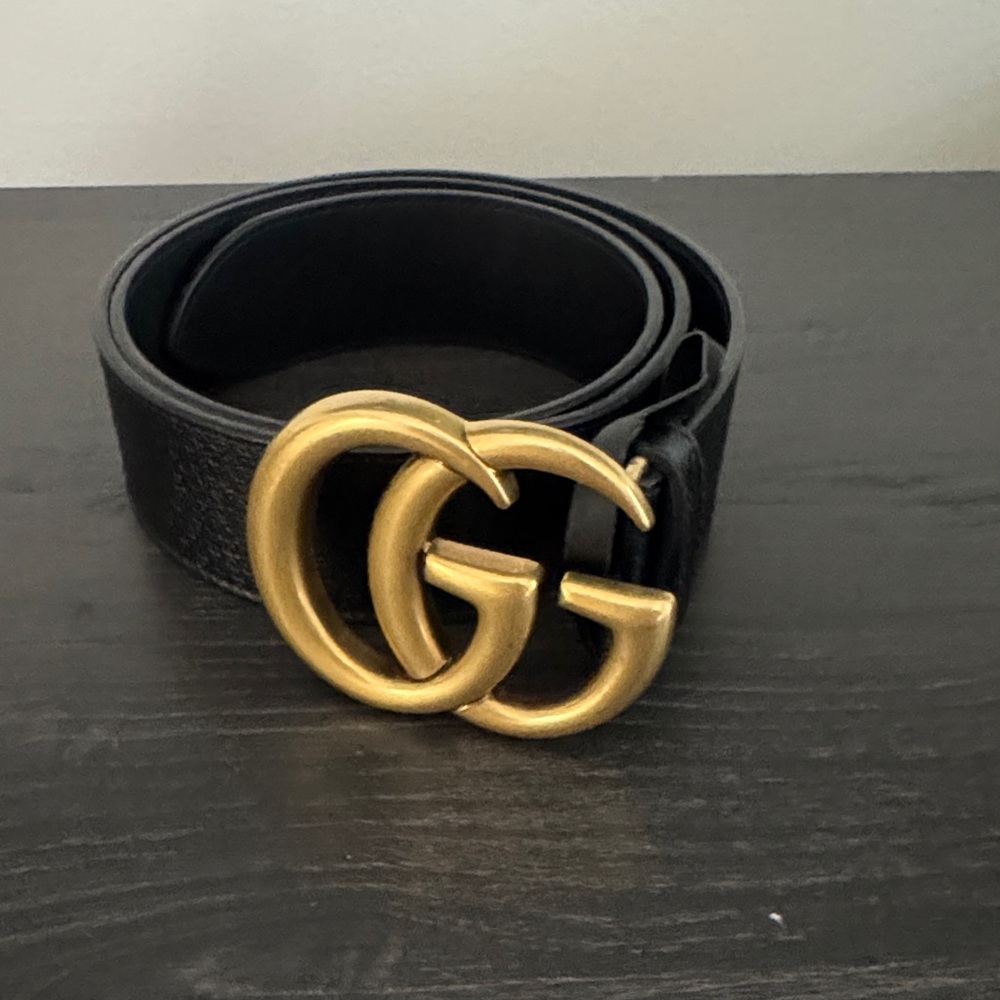 Gucci Black Leather Belt with Gold Double-G Buckle